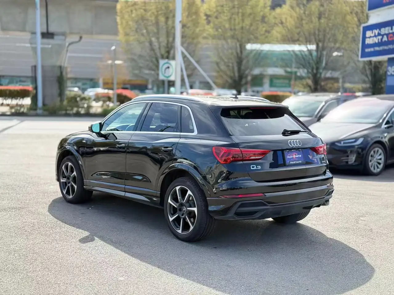 Audi Q3 fotografie Audi Q3