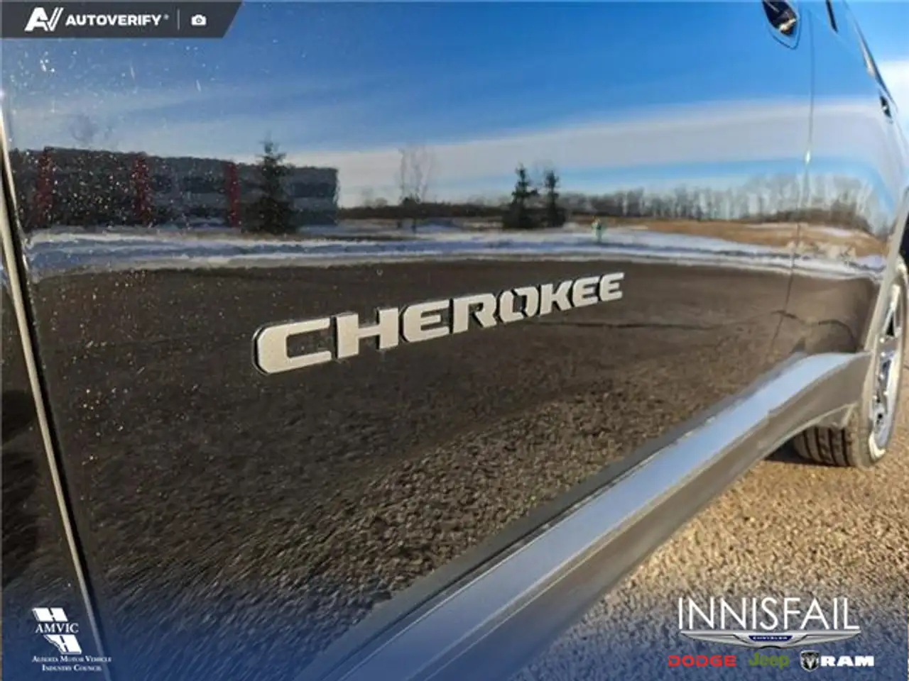 Jeep Cherokee photo Jeep Cherokee