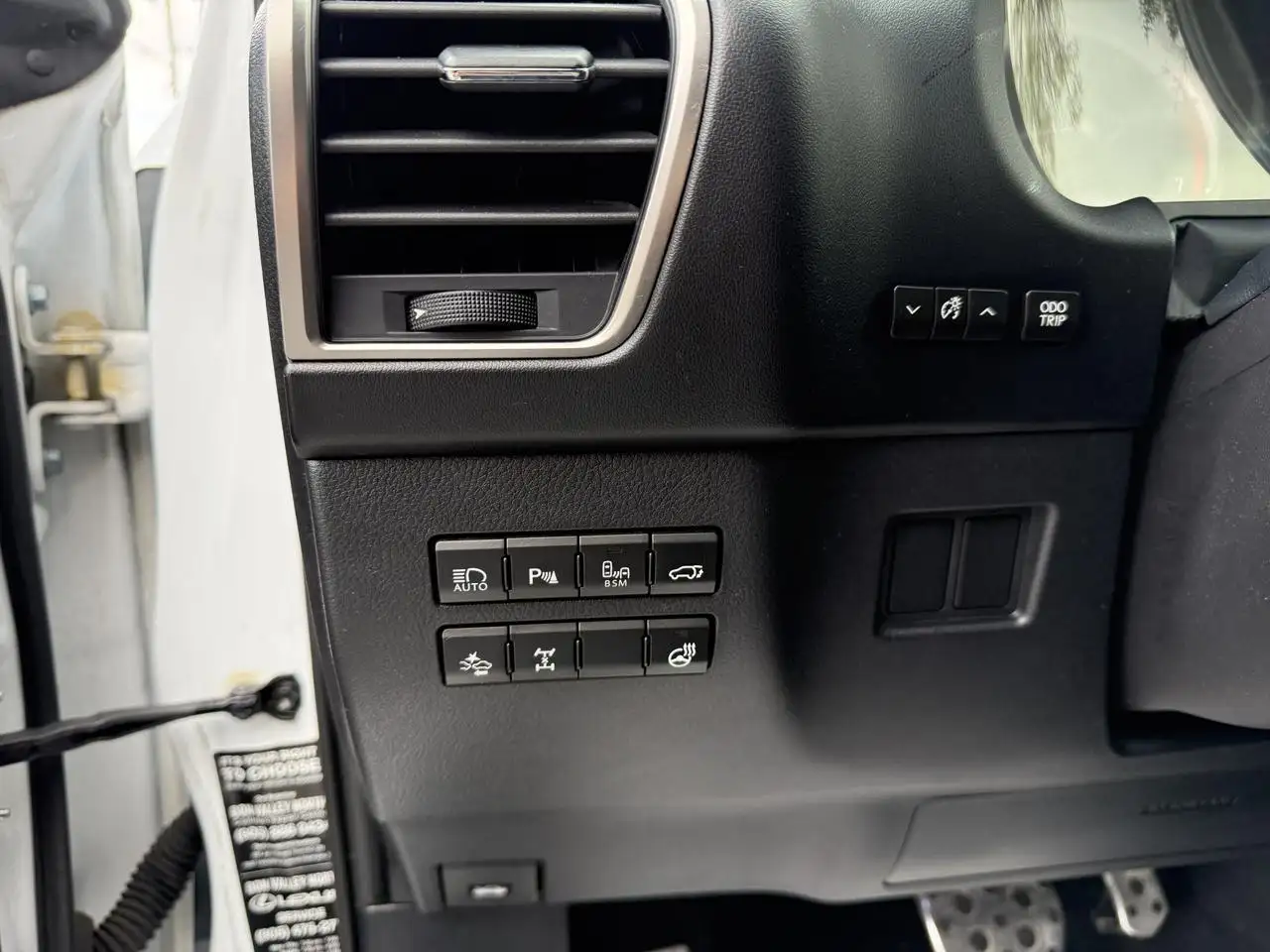 Lexus NX fotografie Lexus NX