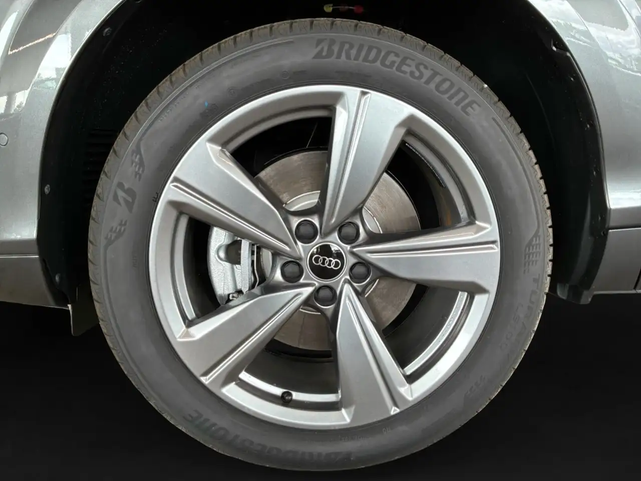Audi Q3 снимка Audi Q3