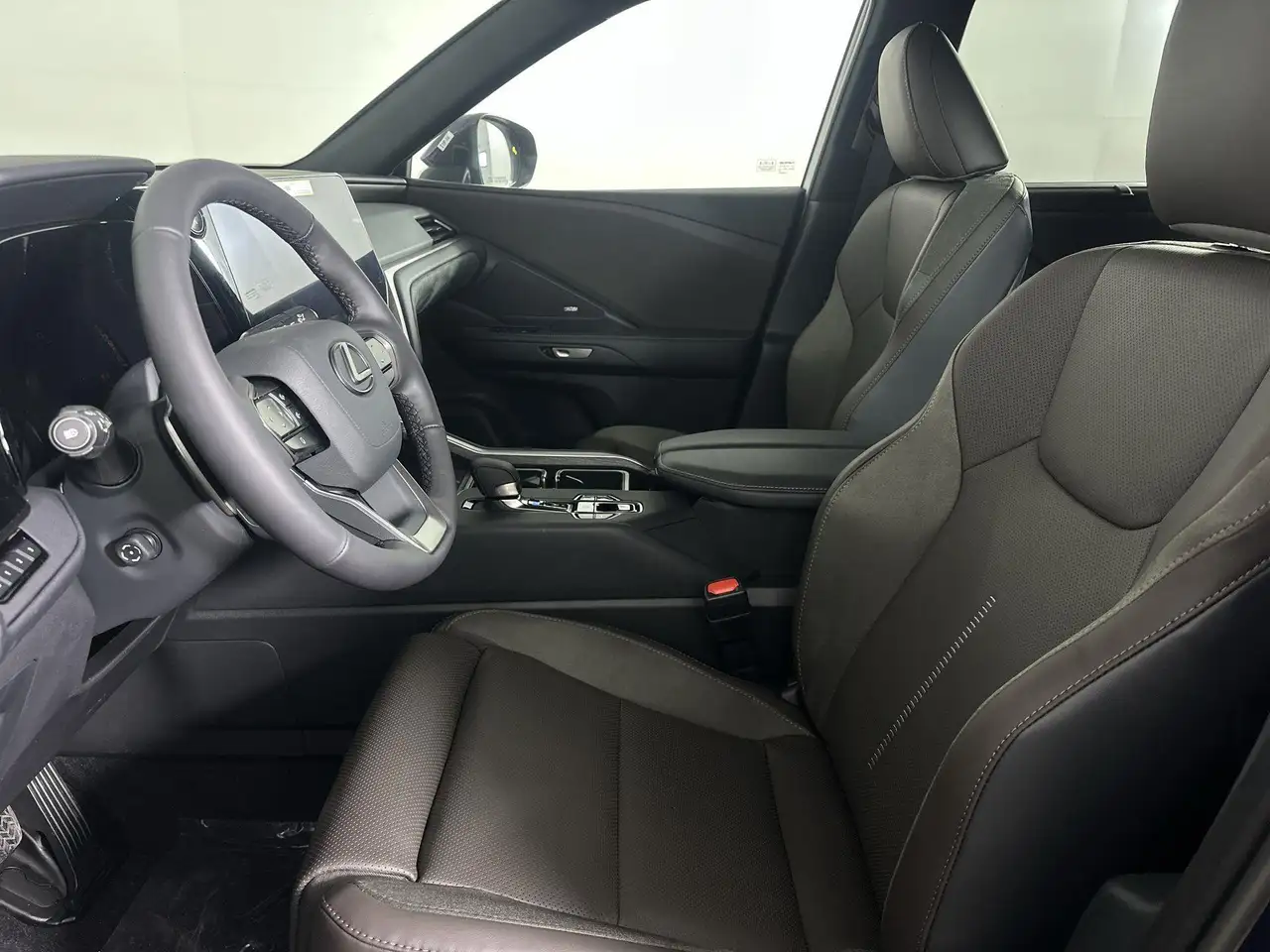 Lexus TX 350 снимка Lexus TX 350