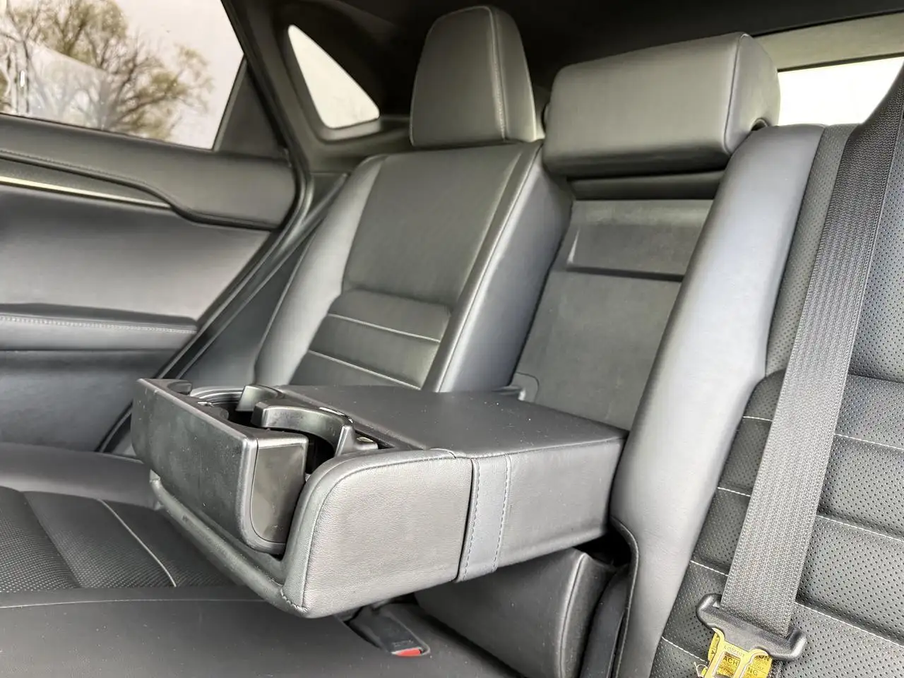 Lexus NX fotografie Lexus NX