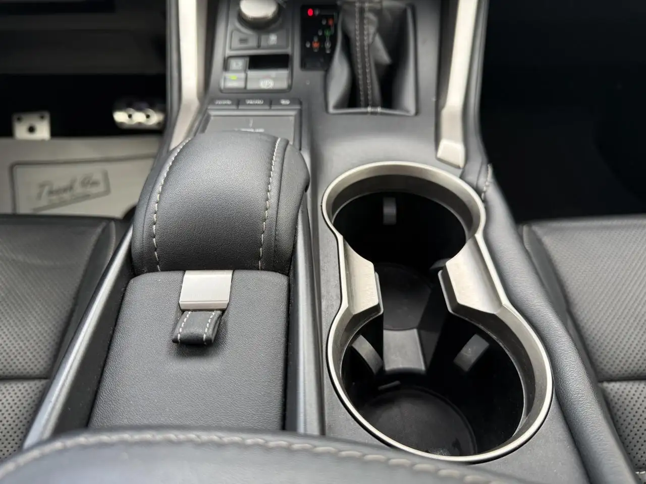 Lexus NX fotografie Lexus NX