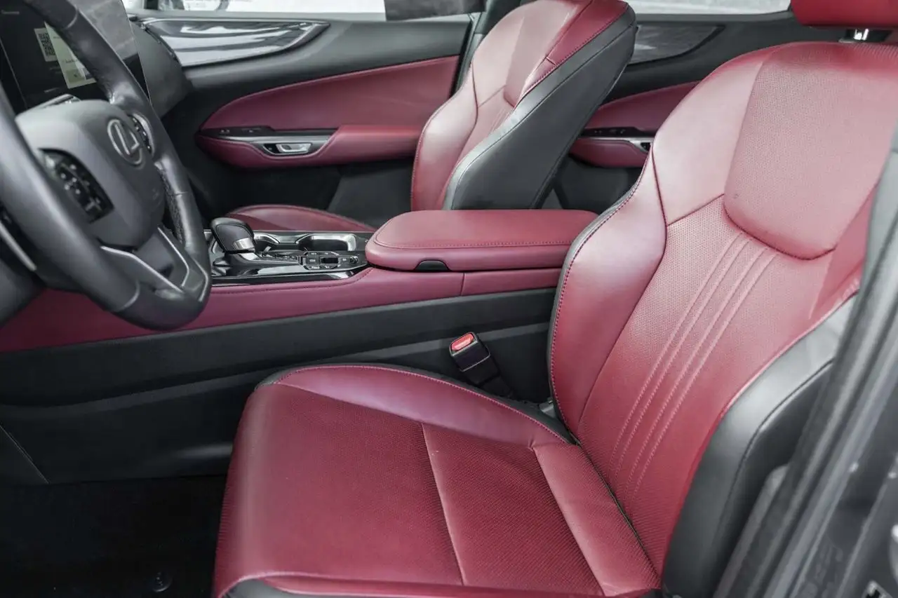 Lexus NX fotografie Lexus NX