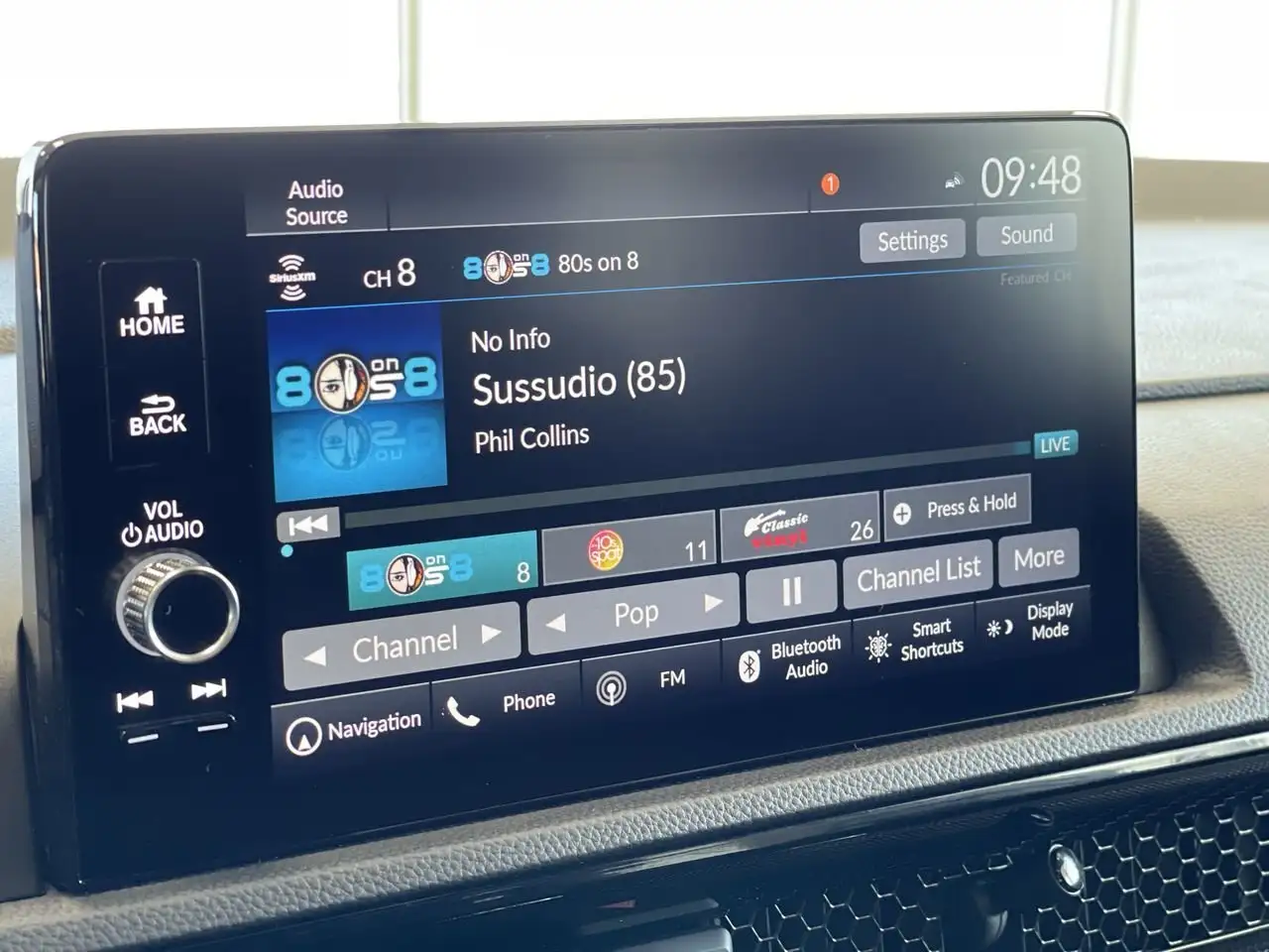 Honda CR-V photo Honda CR-V