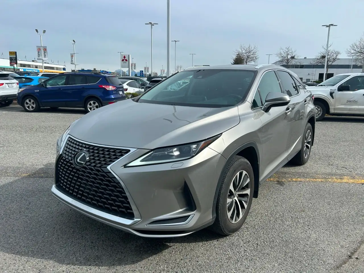 Lexus RX photo Lexus RX