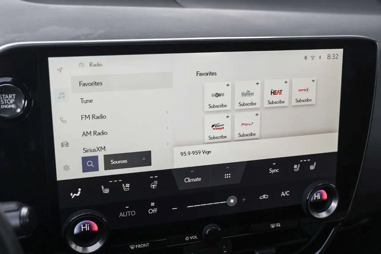 Lexus NX fotografie Lexus NX