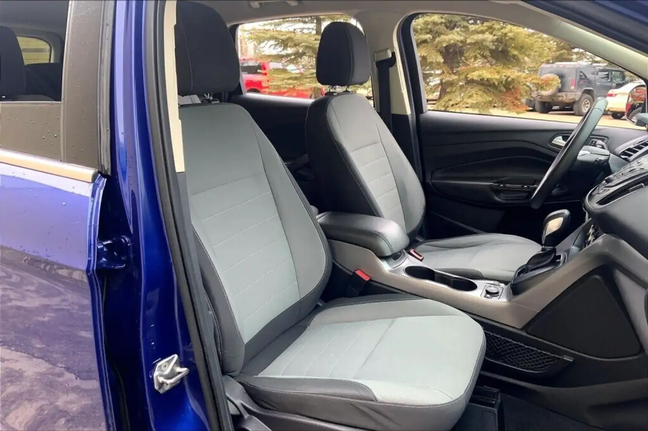 Ford Escape photo Ford Escape