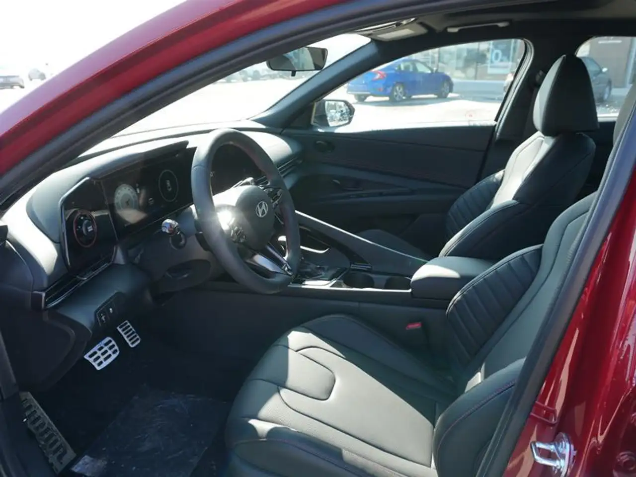Hyundai ELANTRA снимка Hyundai ELANTRA