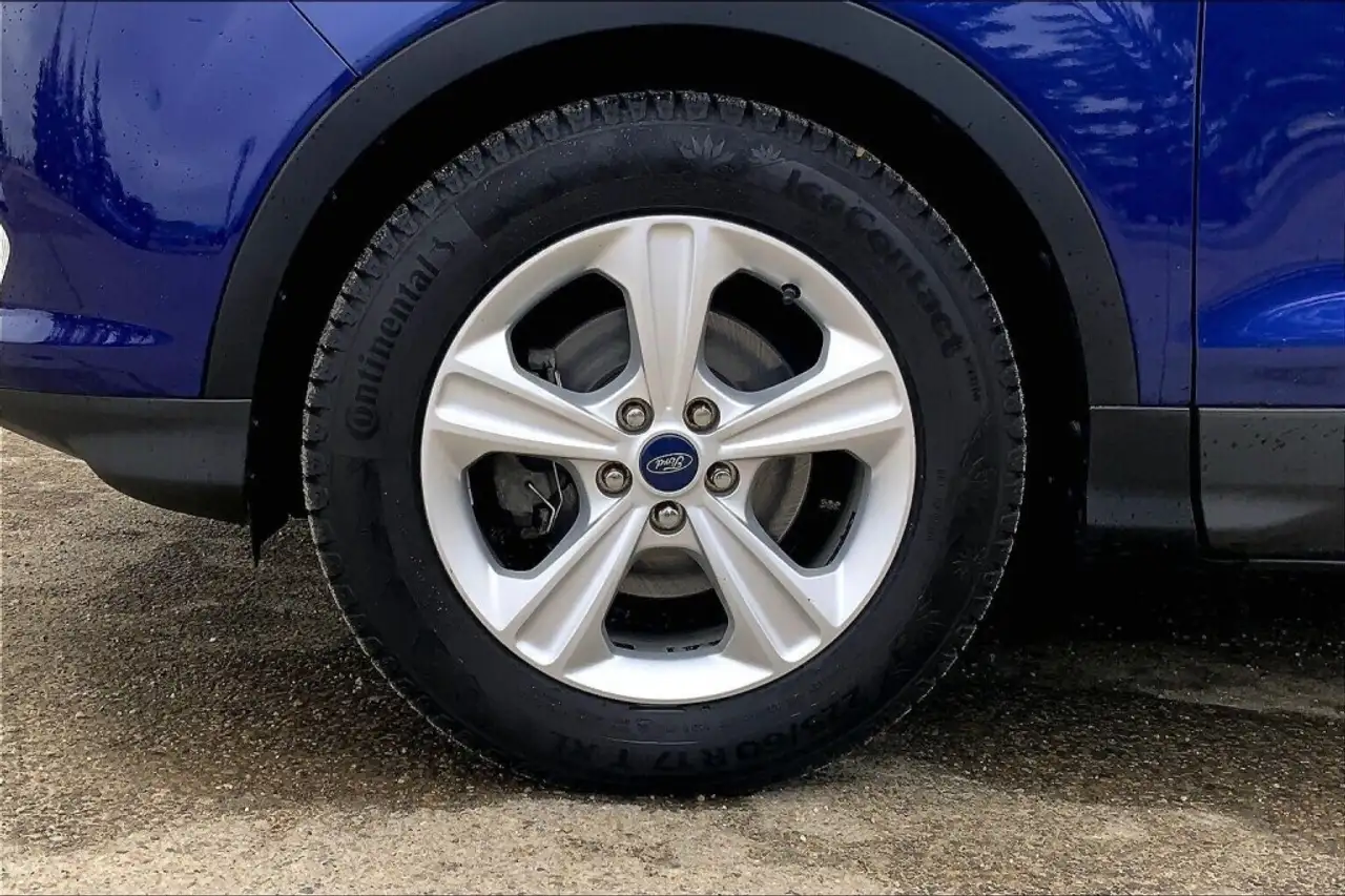 Ford Escape photo Ford Escape
