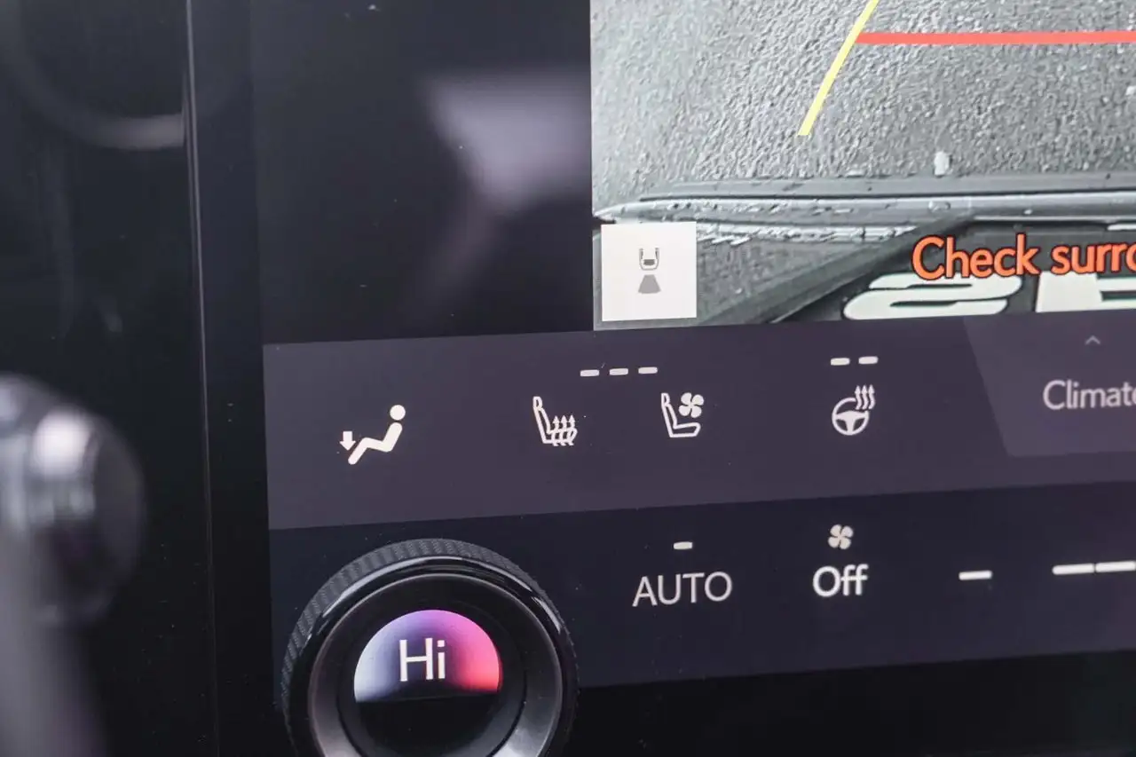 Lexus NX fotografie Lexus NX