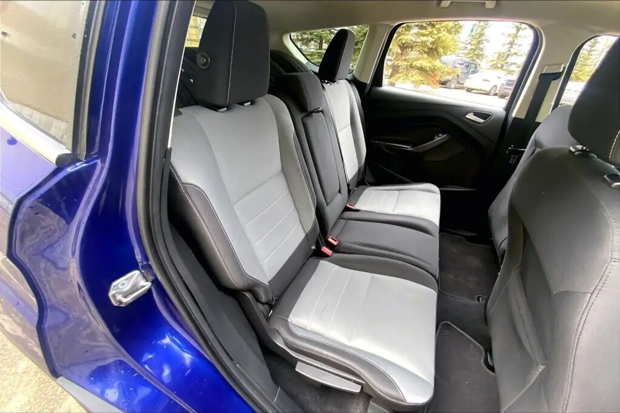 Ford Escape photo Ford Escape