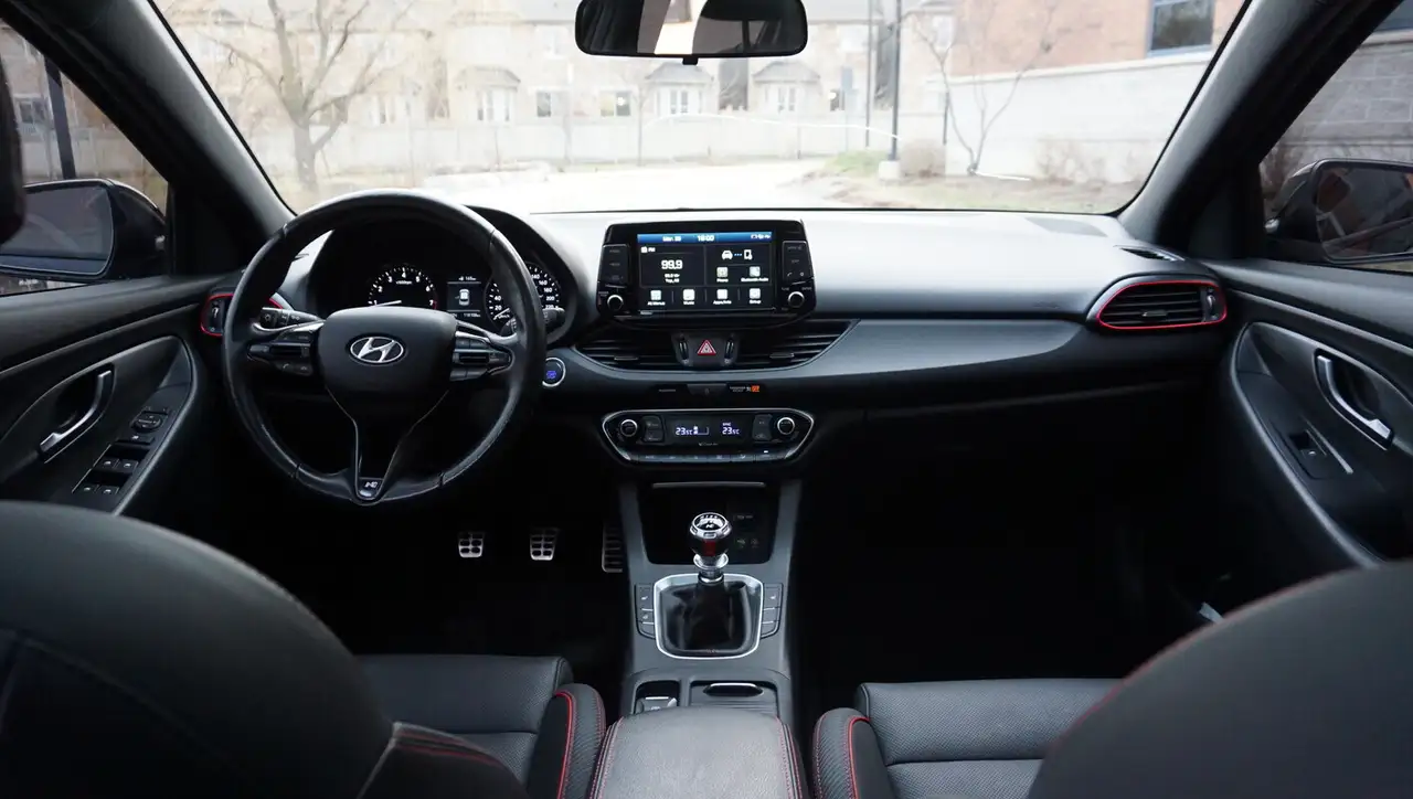 Hyundai ELANTRA снимка Hyundai ELANTRA
