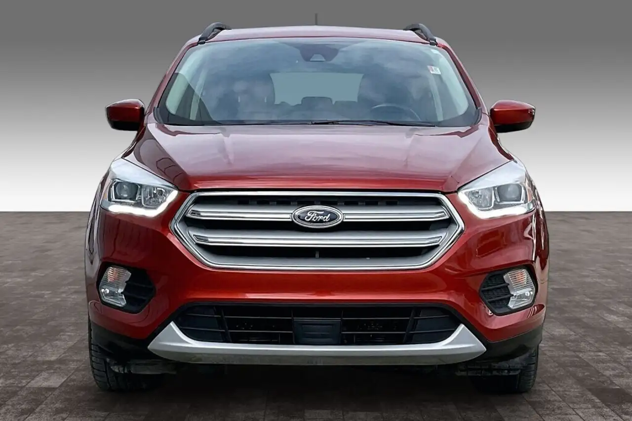 Ford Escape снимка Ford Escape