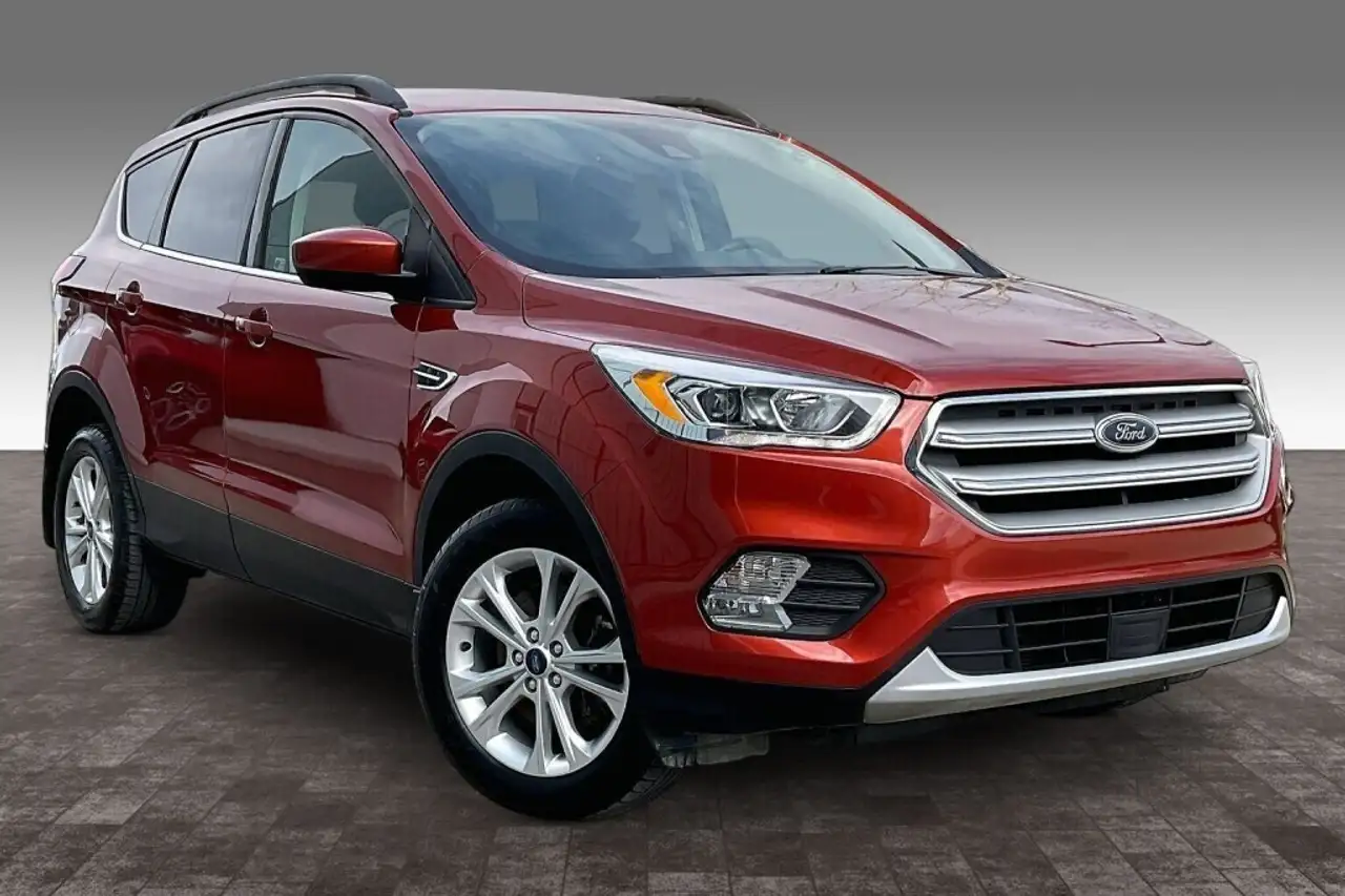 Ford Escape снимка Ford Escape