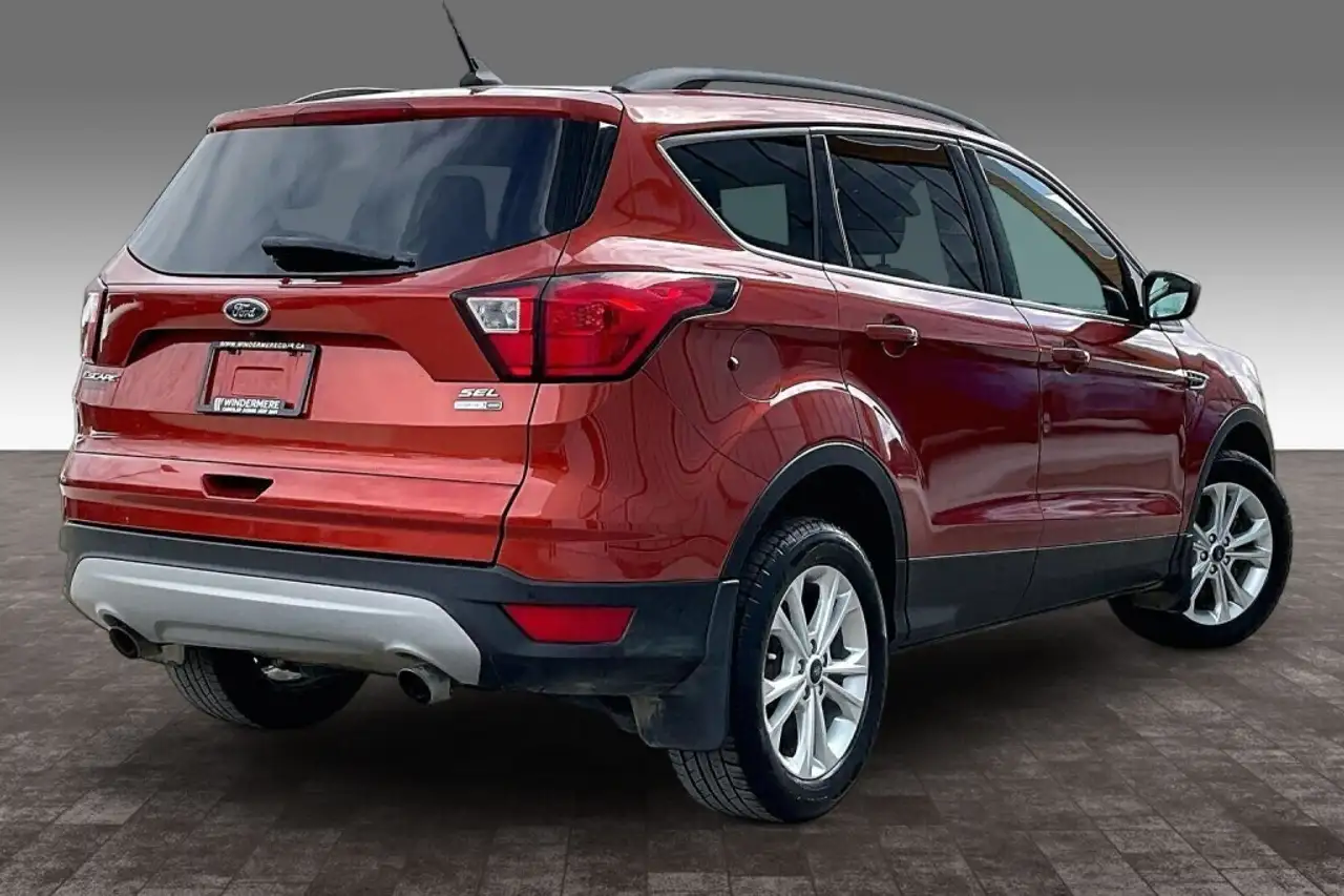 Ford Escape снимка Ford Escape