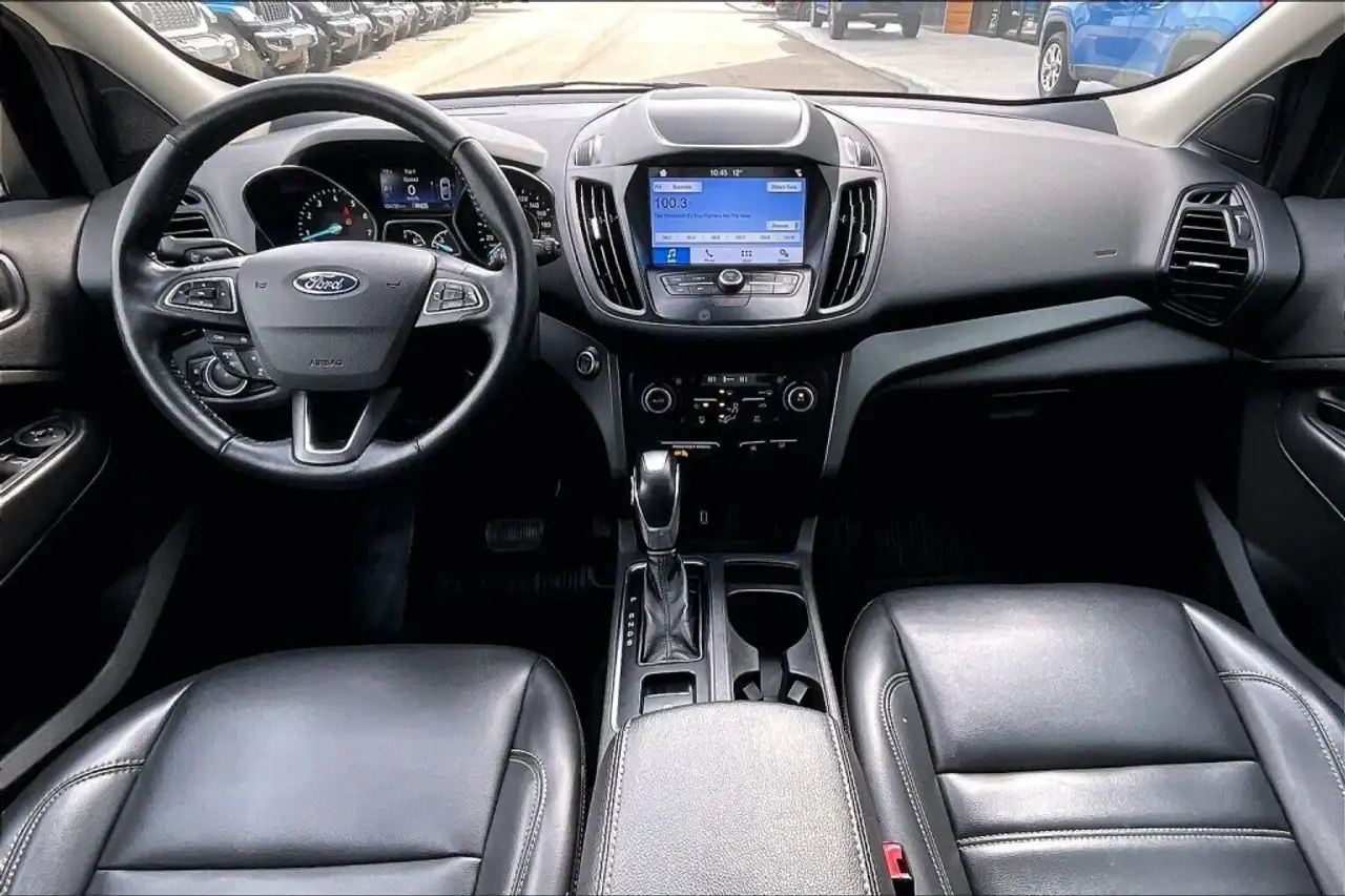 Ford Escape снимка Ford Escape