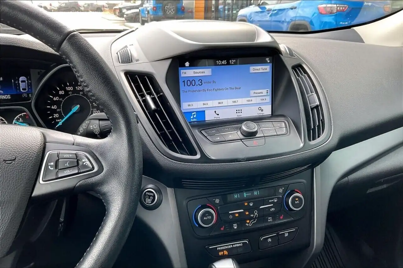 Ford Escape снимка Ford Escape