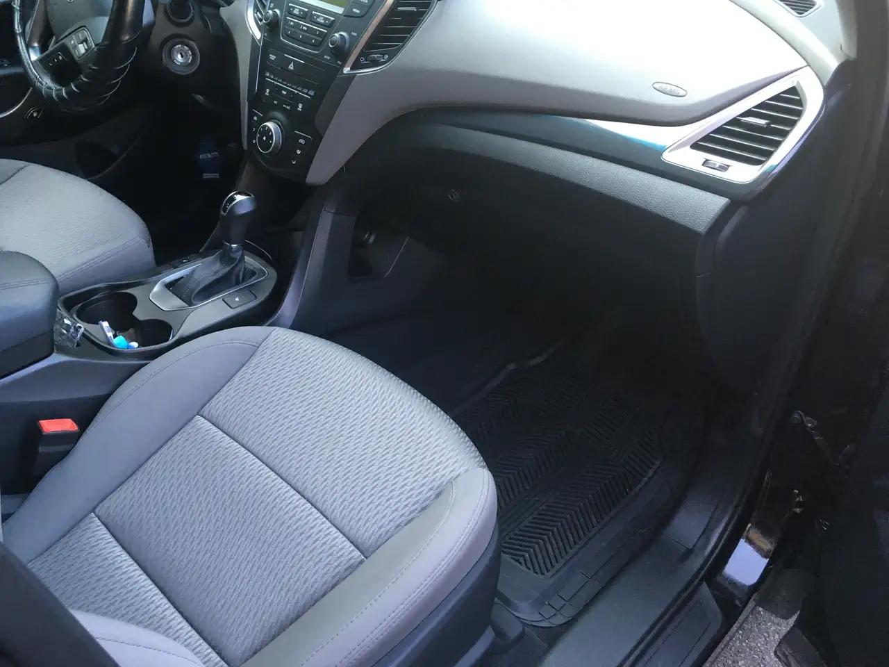 Hyundai SANTA FE снимка Hyundai SANTA FE