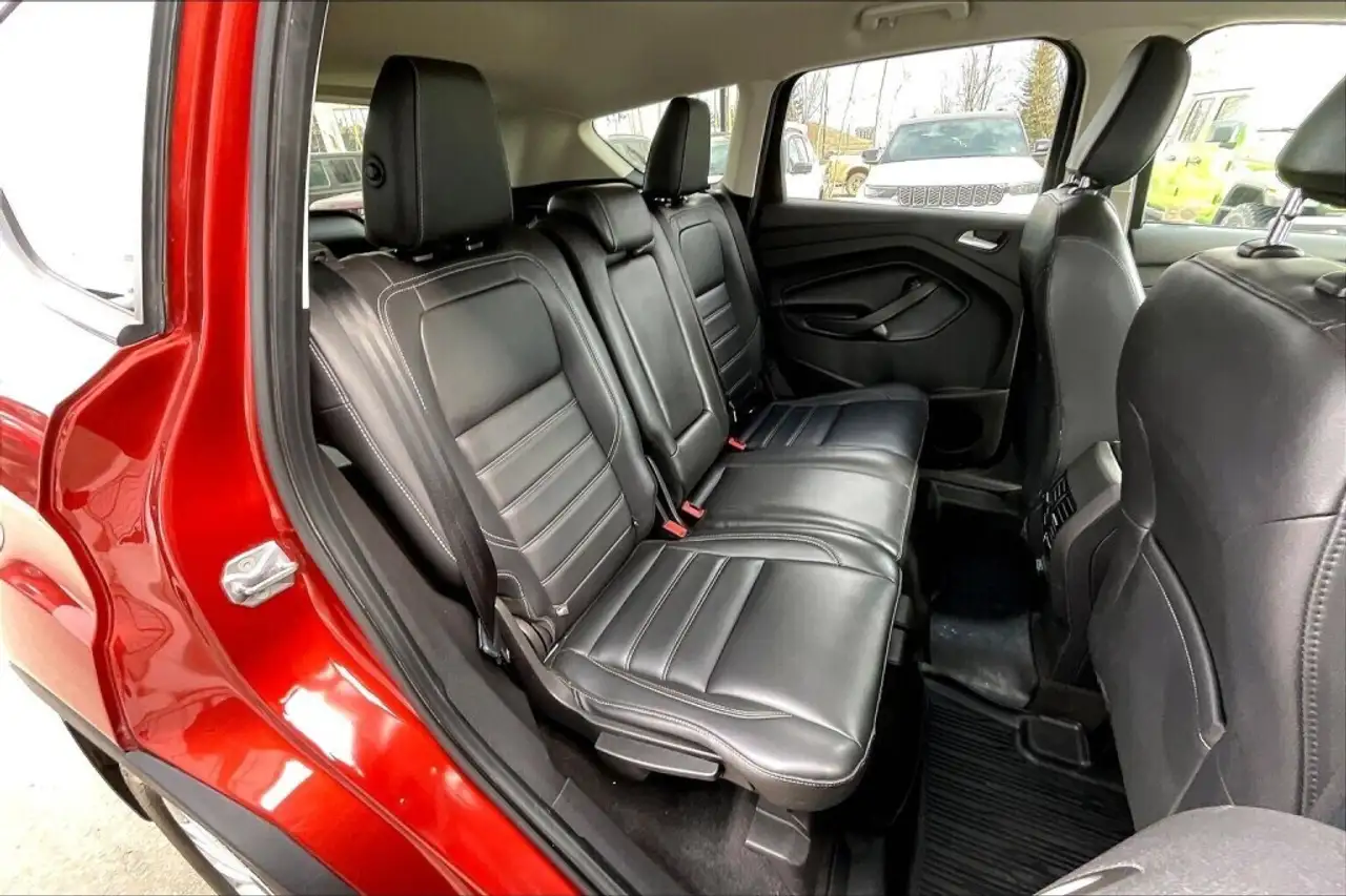 Ford Escape снимка Ford Escape