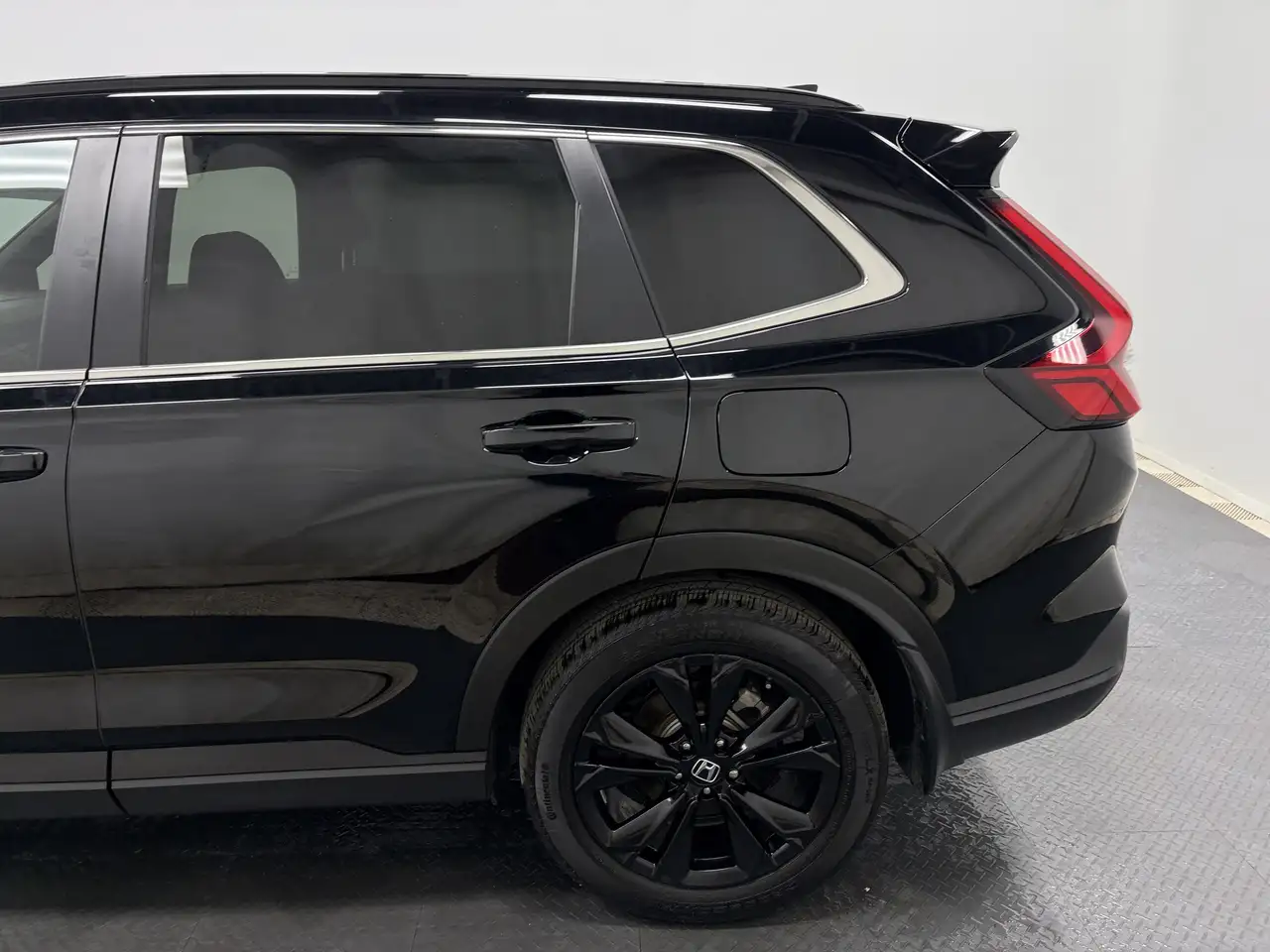 Honda CR-V photo Honda CR-V