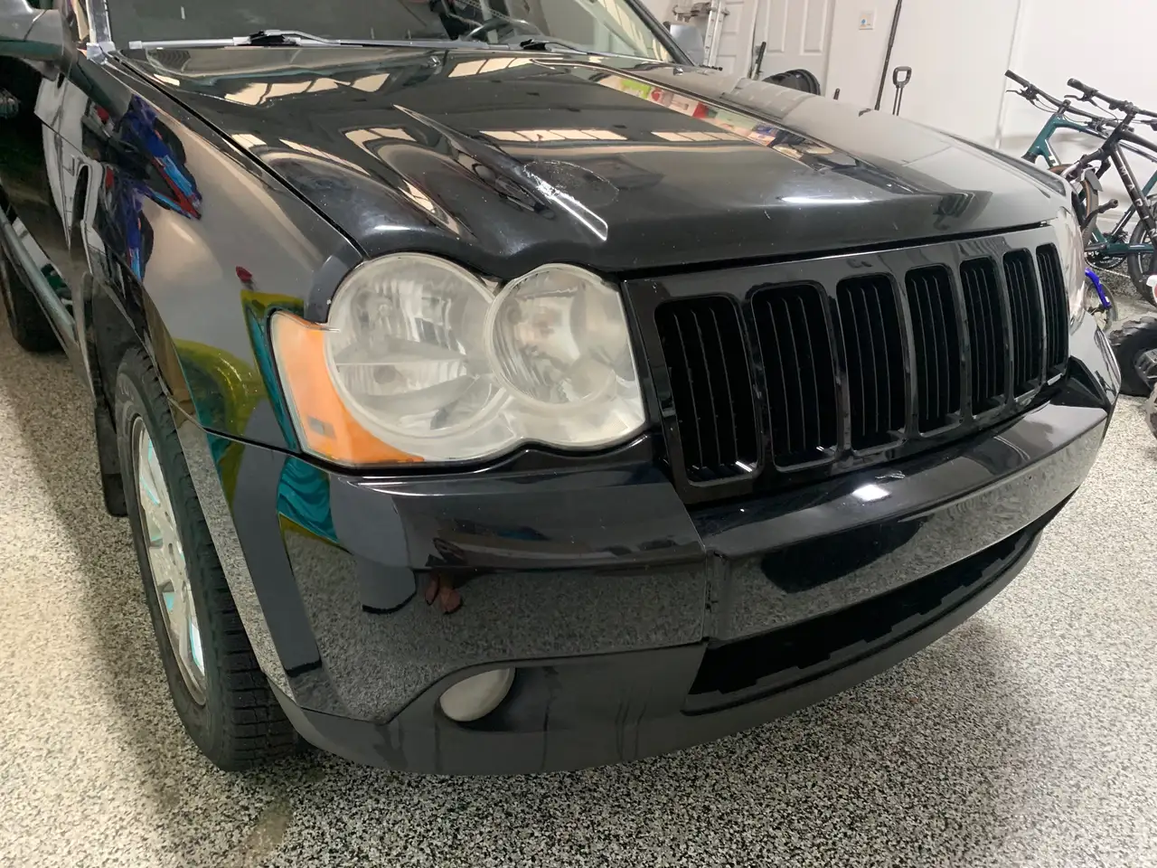 Jeep Grand Cherokee photo Jeep Grand Cherokee
