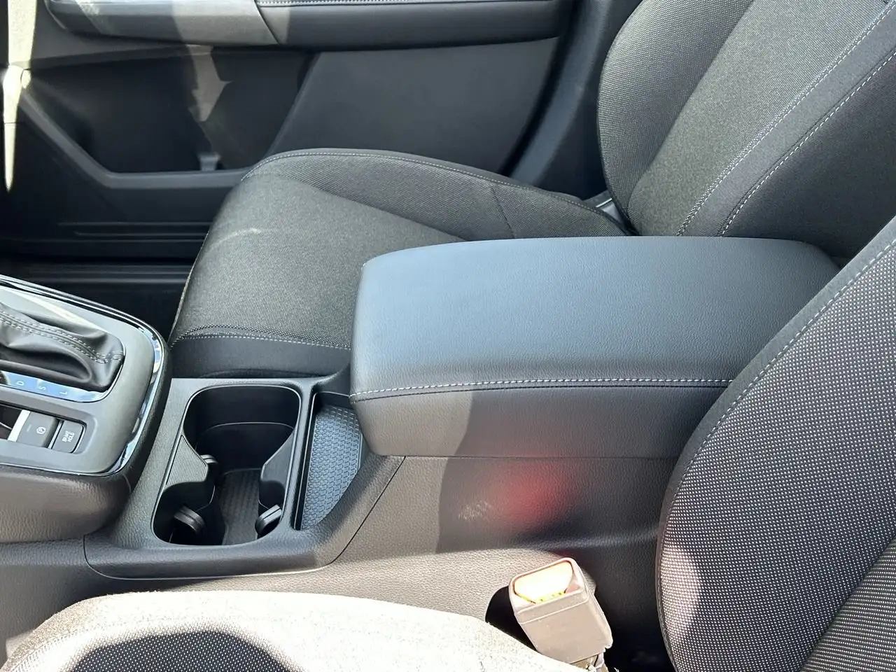 Honda CR-V photo Honda CR-V