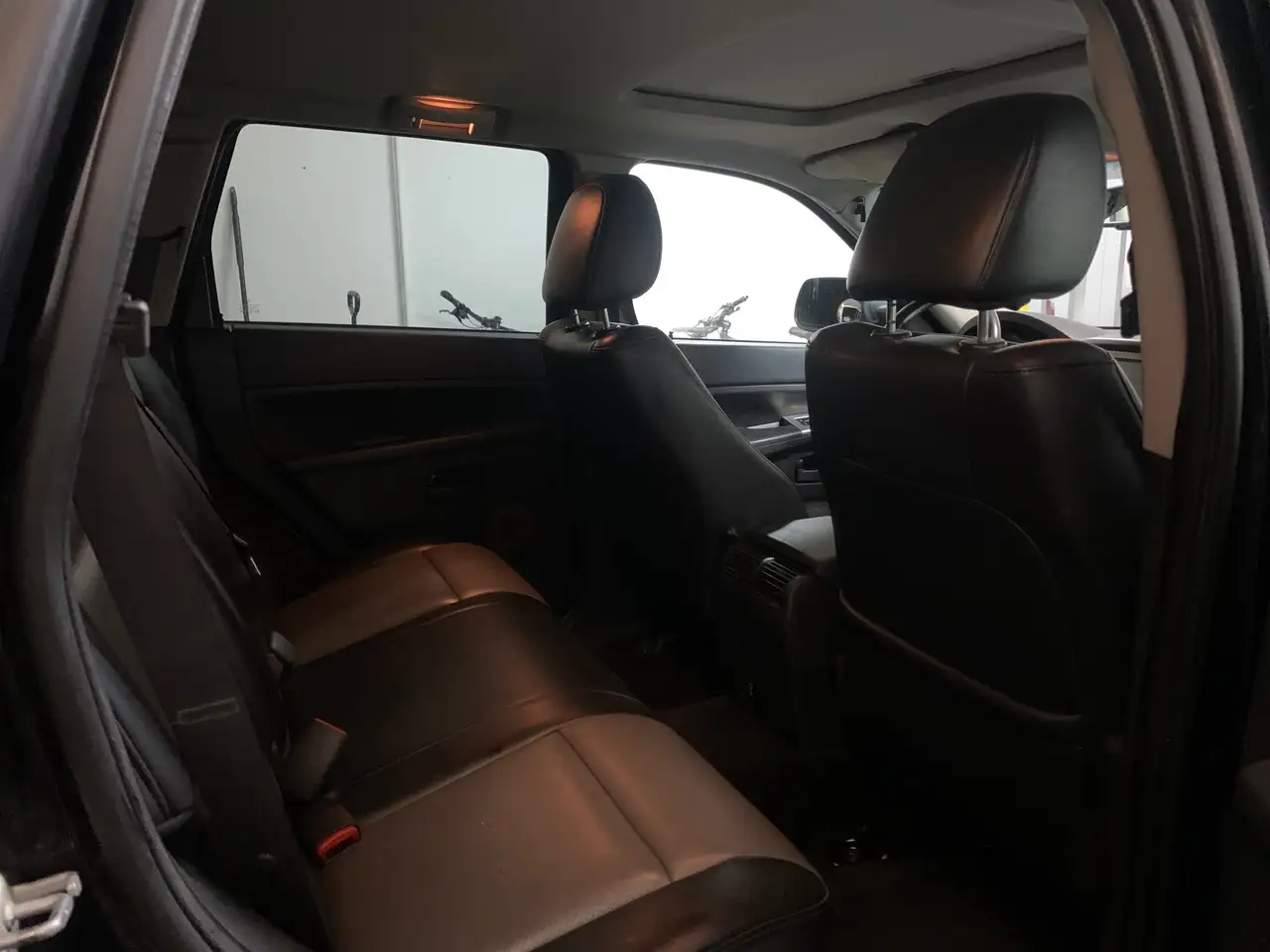 Jeep Grand Cherokee photo Jeep Grand Cherokee