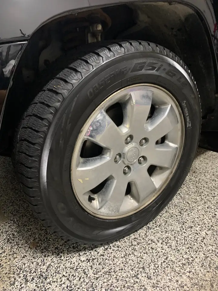 Jeep Grand Cherokee photo Jeep Grand Cherokee