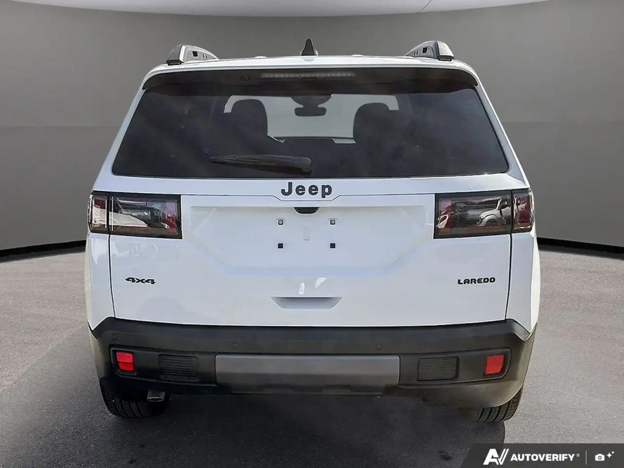 Jeep Cherokee photo Jeep Cherokee
