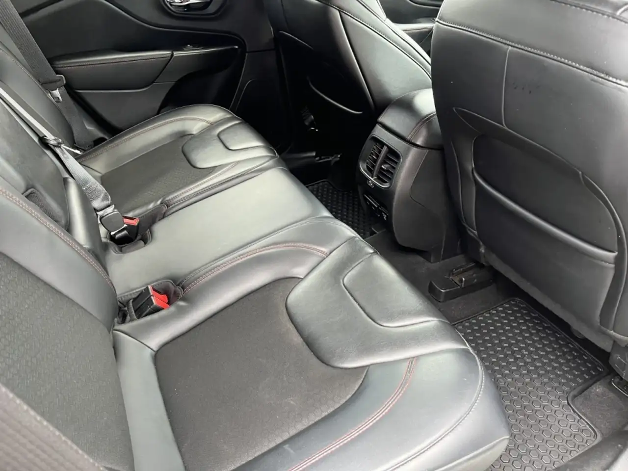 Jeep Cherokee fotografie Jeep Cherokee
