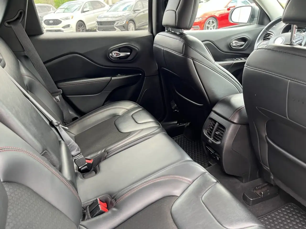 Jeep Cherokee fotografie Jeep Cherokee
