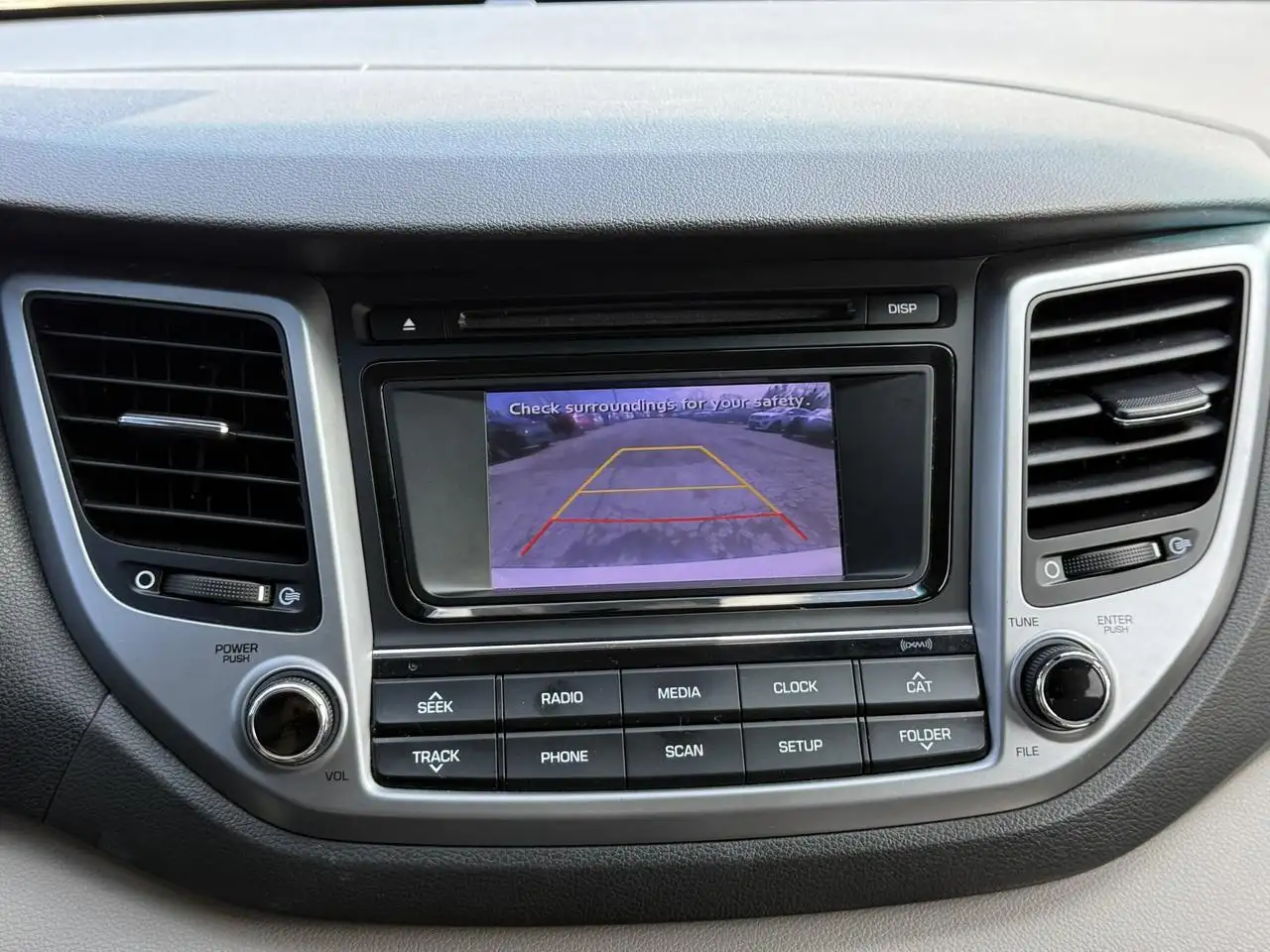 Hyundai TUCSON снимка Hyundai TUCSON