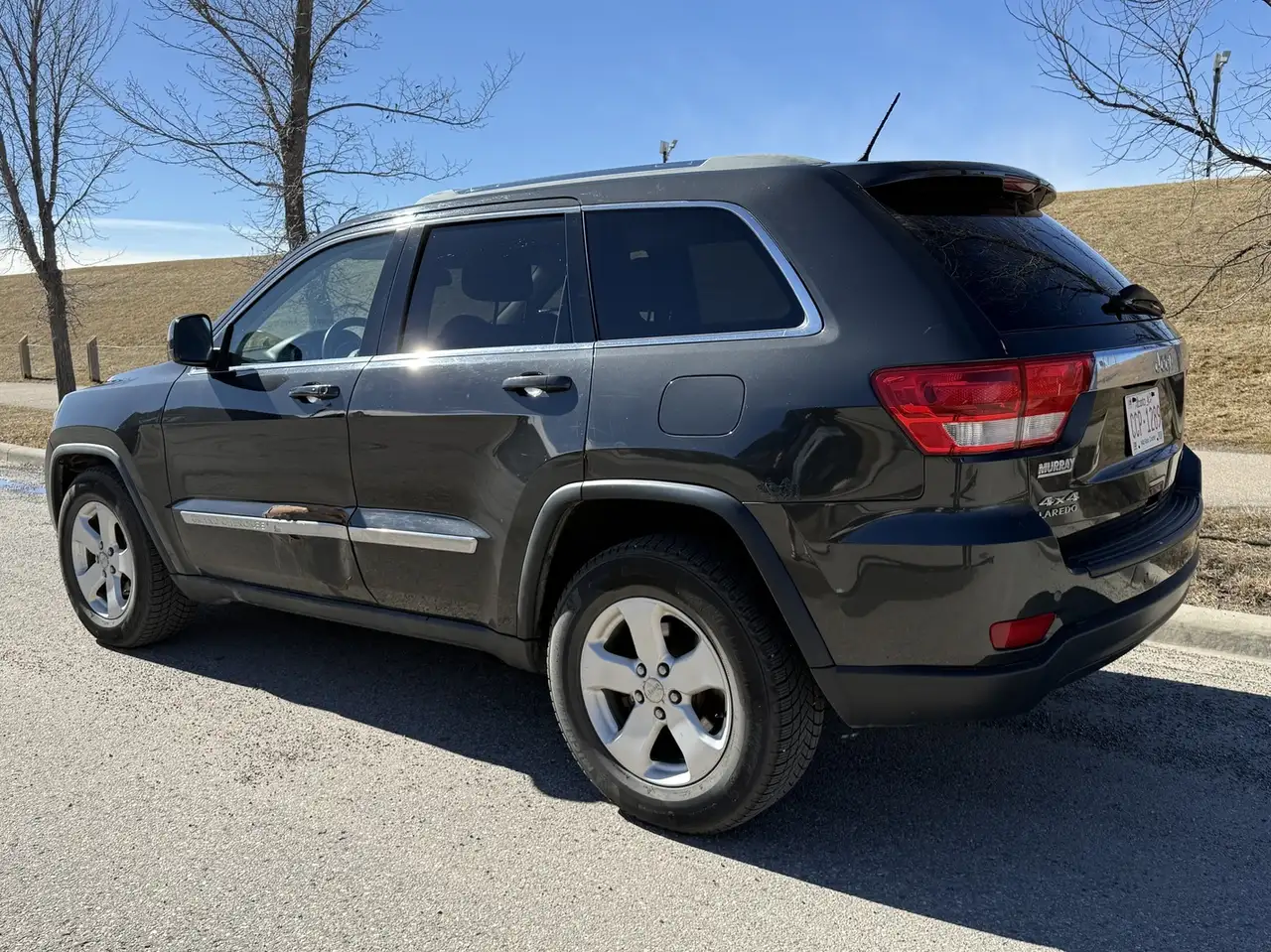 Jeep Grand Cherokee снимка Jeep Grand Cherokee