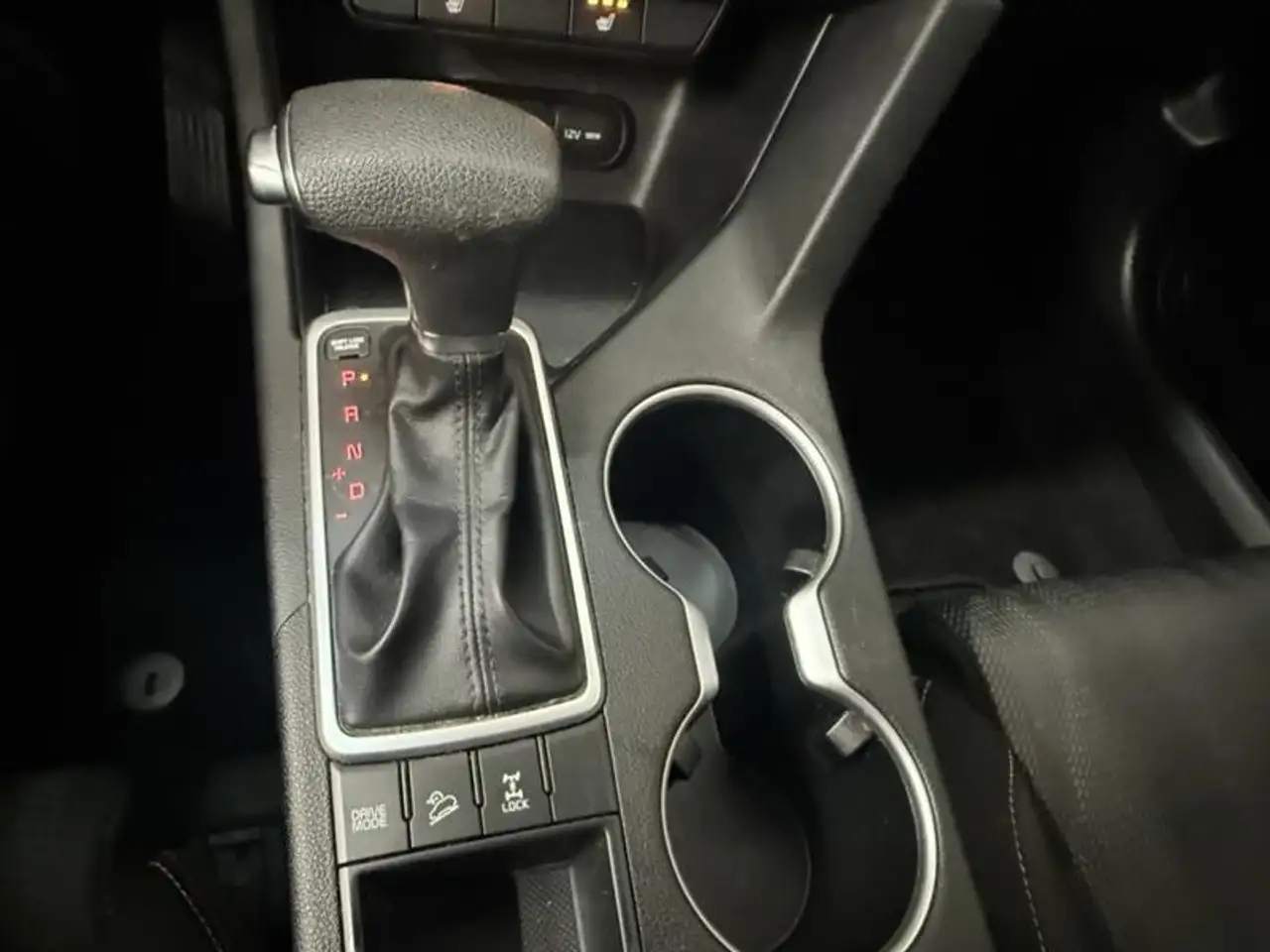 Kia Sportage снимка Kia Sportage