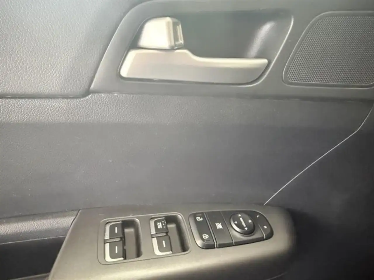 Kia Sportage снимка Kia Sportage