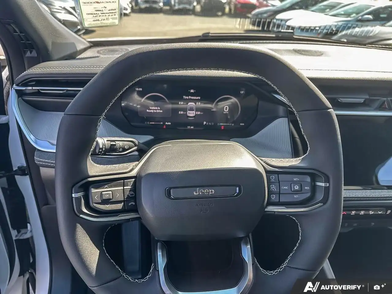 Jeep Cherokee photo Jeep Cherokee