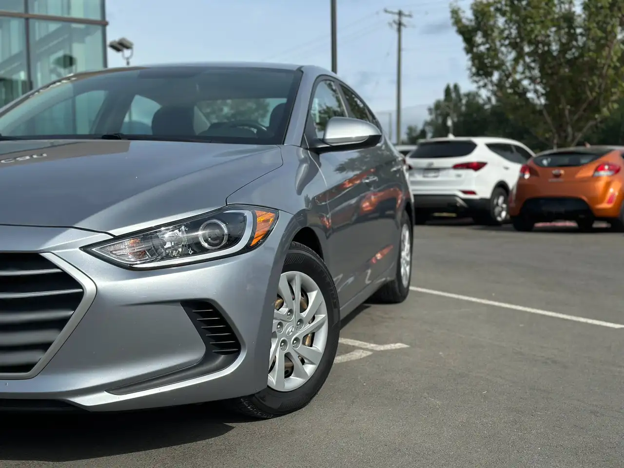 Hyundai ELANTRA снимка Hyundai ELANTRA
