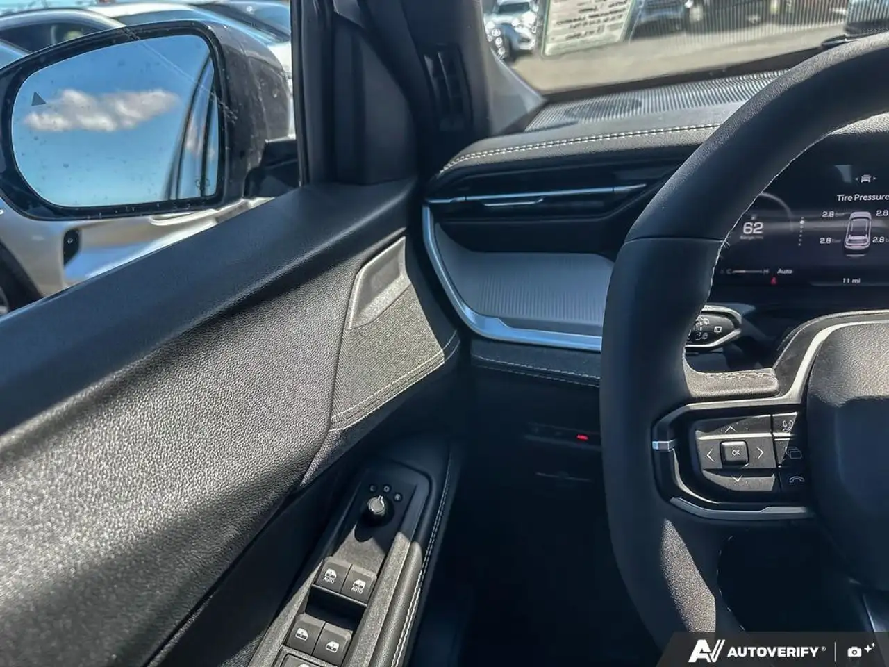 Jeep Cherokee photo Jeep Cherokee