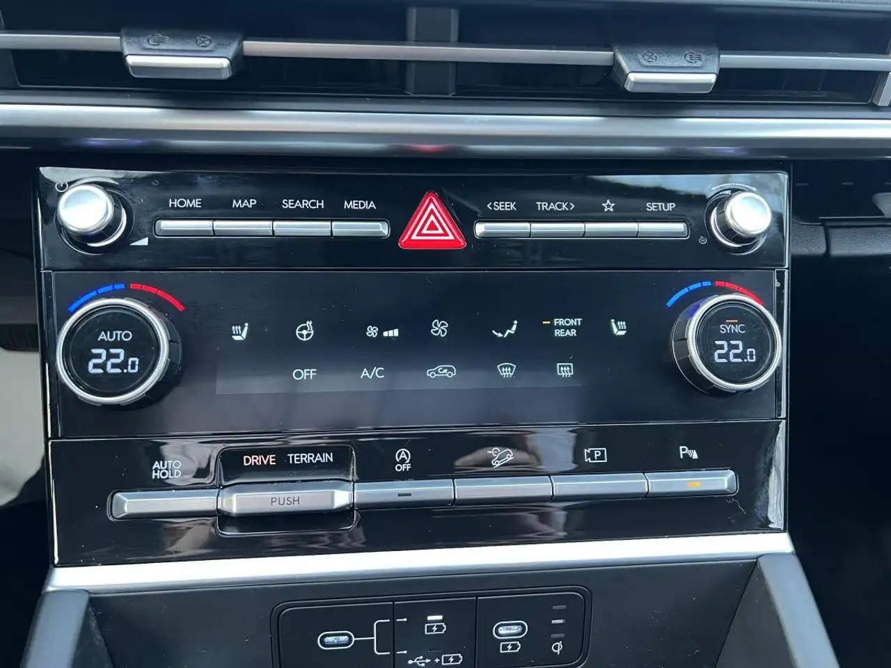 Hyundai SANTA FE снимка Hyundai SANTA FE