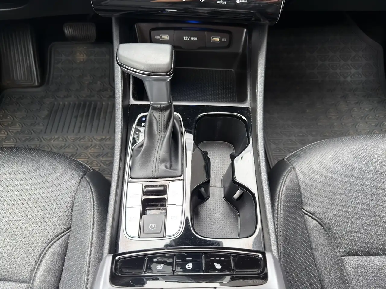 Hyundai Santa Cruz снимка Hyundai Santa Cruz
