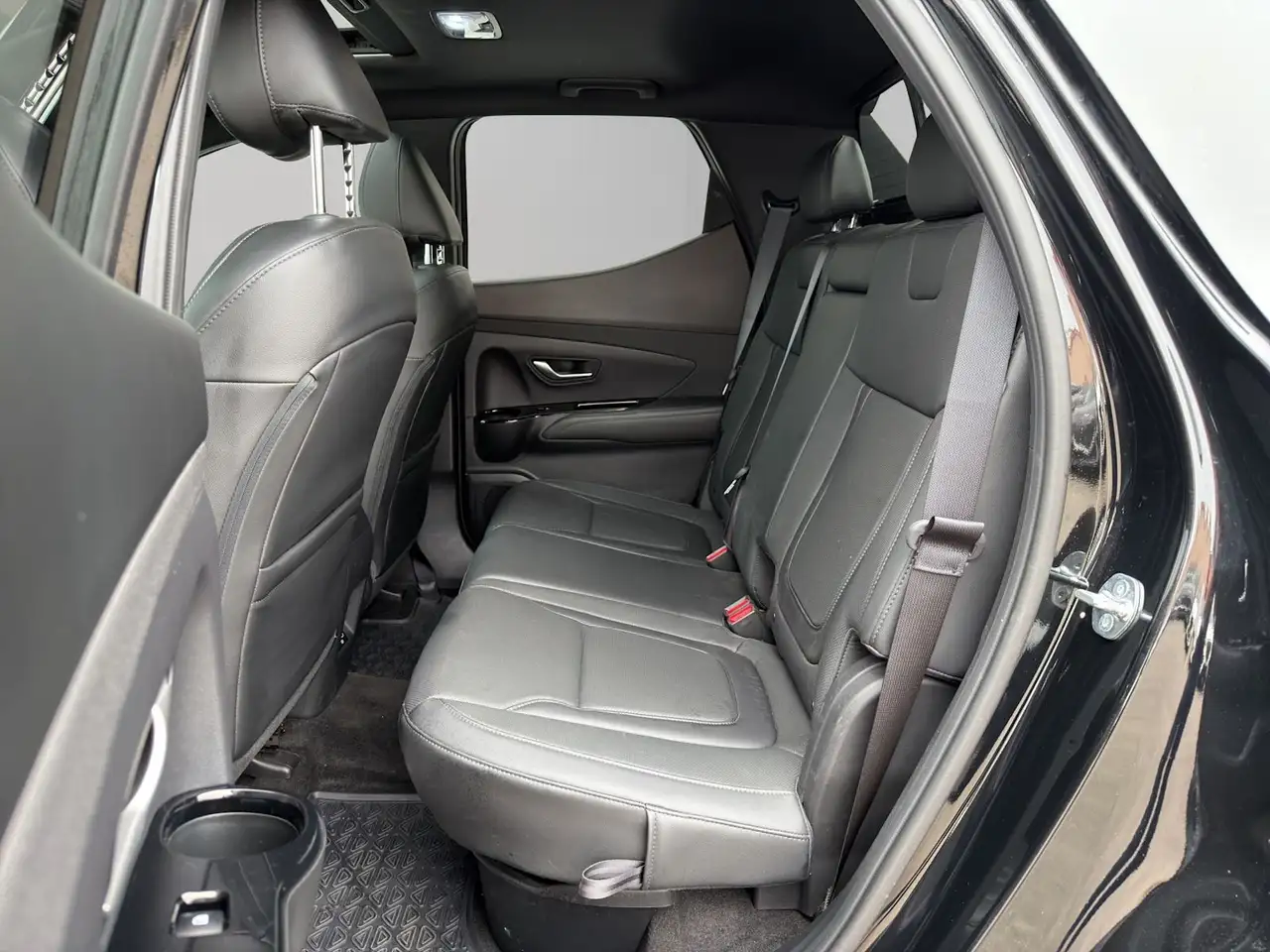 Hyundai Santa Cruz снимка Hyundai Santa Cruz