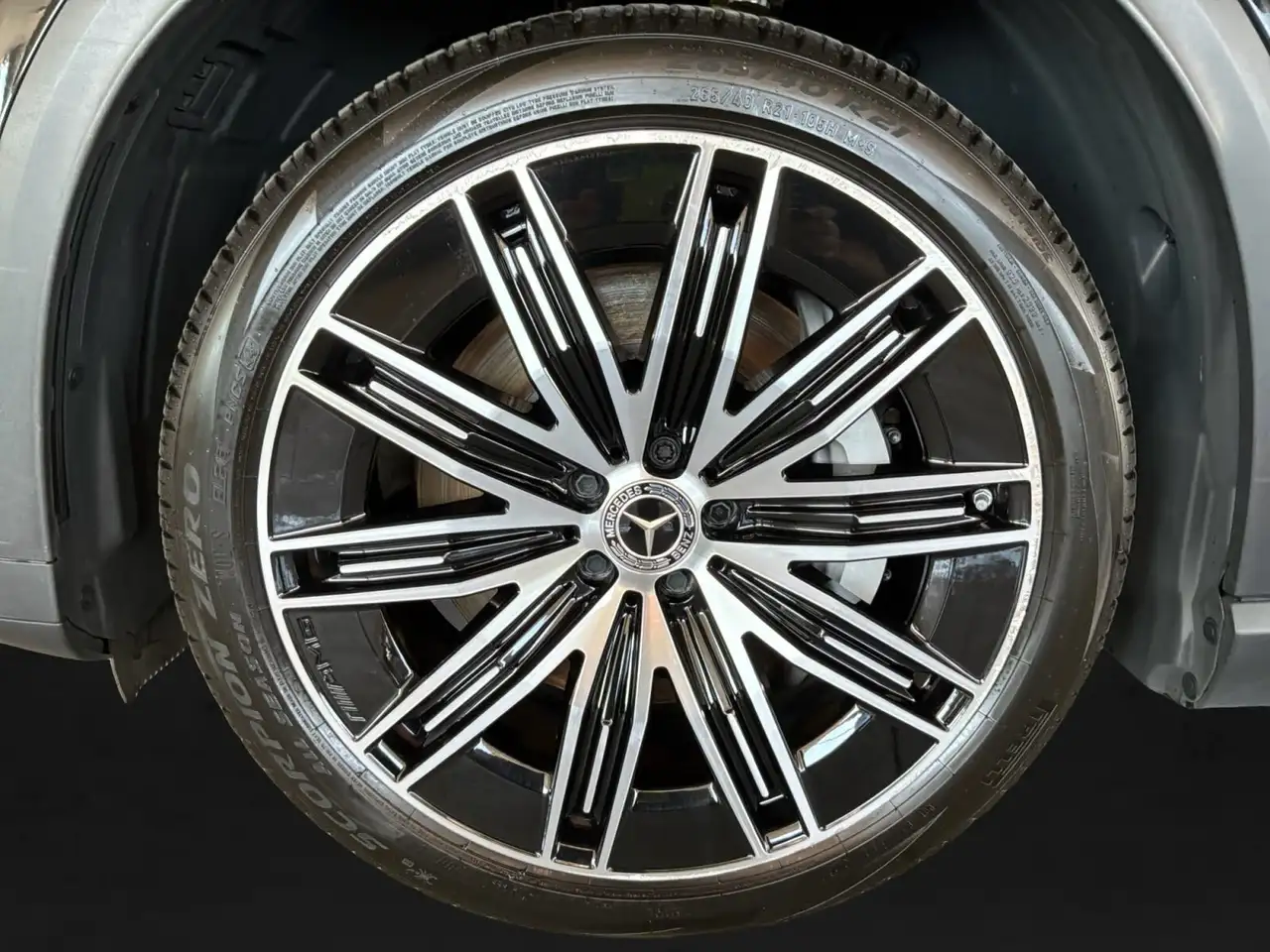 Mercedes-Benz EQE photo Mercedes-Benz EQE