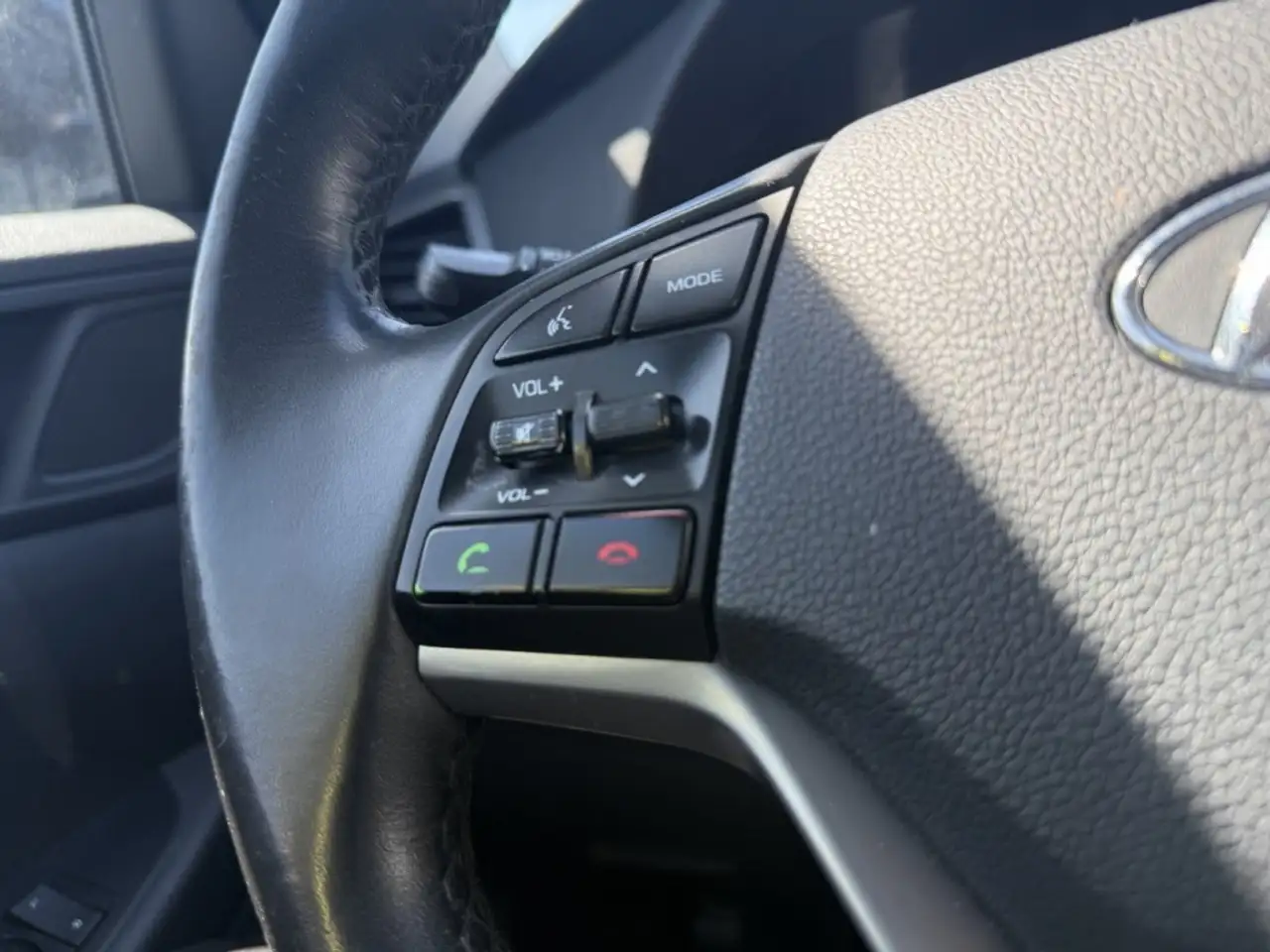 Hyundai TUCSON снимка Hyundai TUCSON