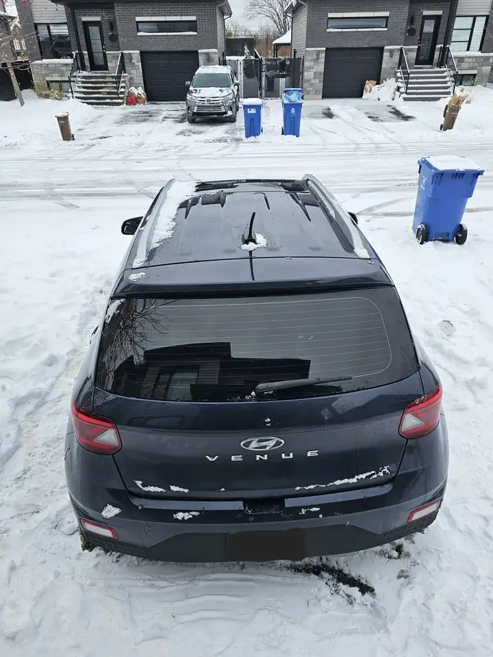 Hyundai Venue снимка Hyundai Venue
