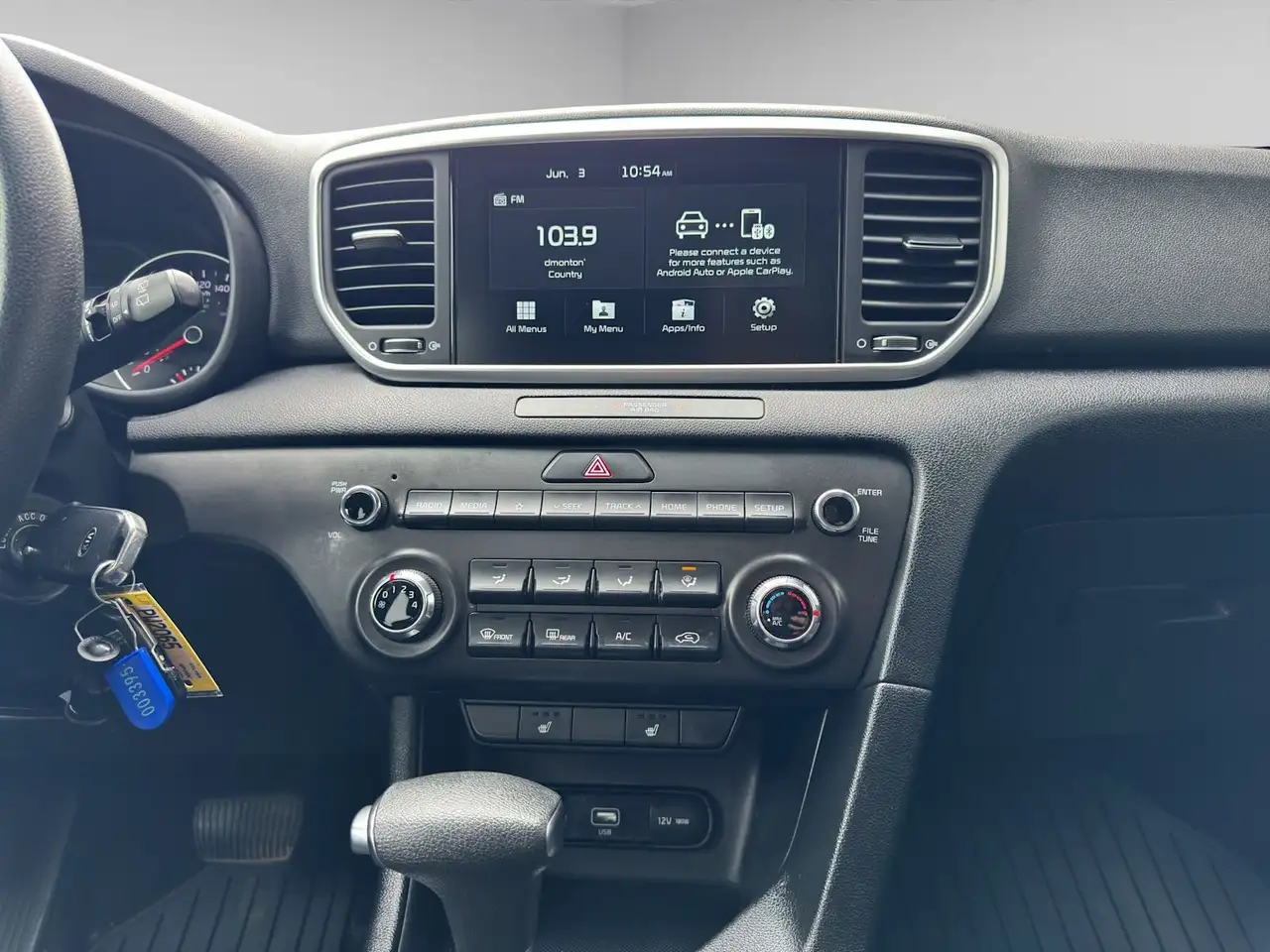 Kia Sportage снимка Kia Sportage