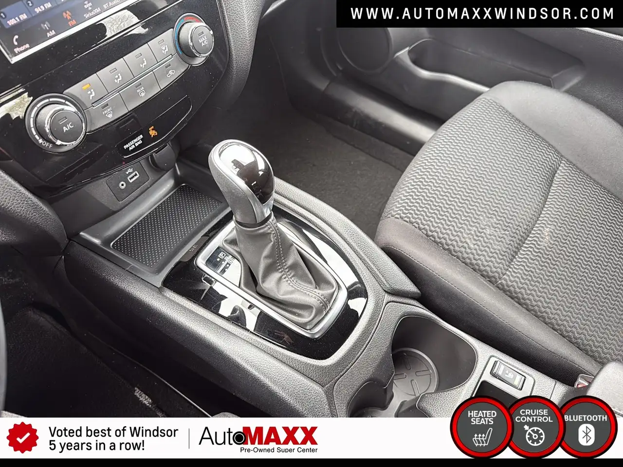 Nissan Qashqai снимка Nissan Qashqai
