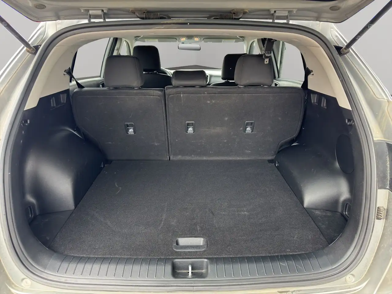 Kia Sportage снимка Kia Sportage