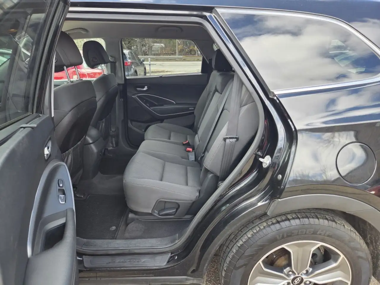 Hyundai SANTA FE снимка Hyundai SANTA FE