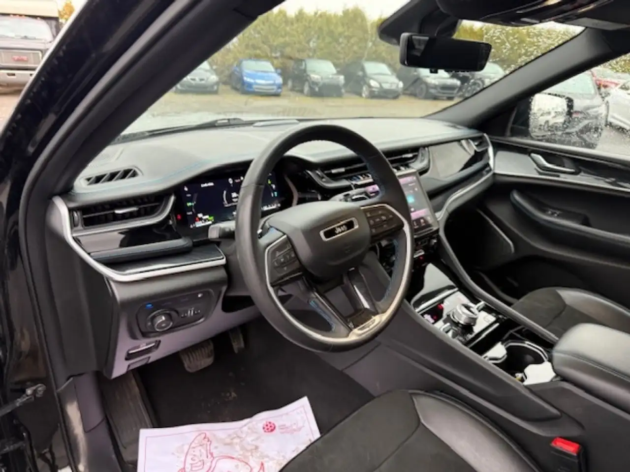 Jeep Grand Cherokee снимка Jeep Grand Cherokee